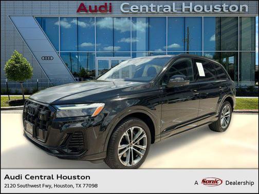 2025 Audi Q7 45 Premium Plus