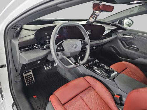 2025 Audi S6 e-tron Premium Plus
