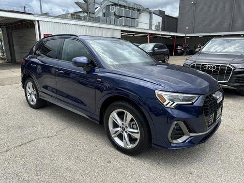 2023 Audi Q3 Premium 45 TFSI S line quattro Tiptronic