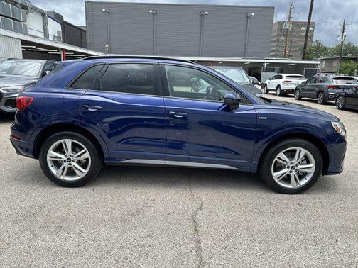 2023 Audi Q3 Premium 45 TFSI S line quattro Tiptronic