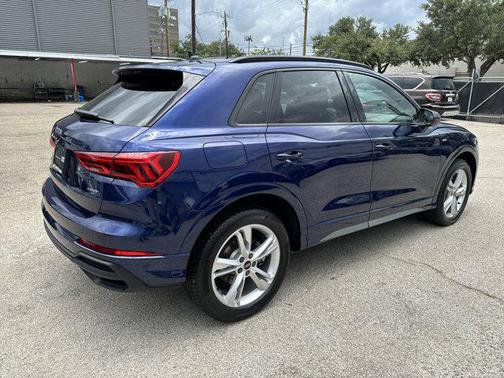 2023 Audi Q3 Premium 45 TFSI S line quattro Tiptronic