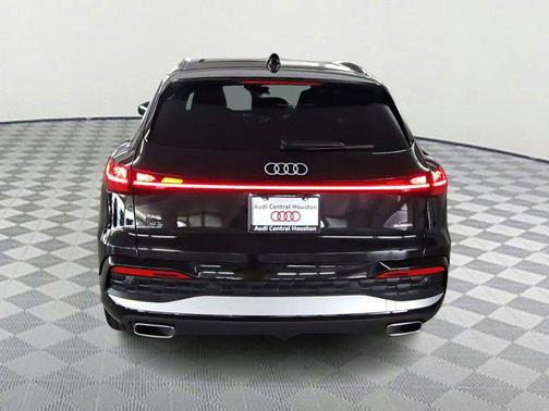 2025 Audi Q5 Prestige