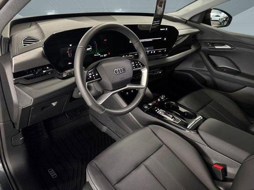 2025 Audi Q6 e-tron Premium quattro