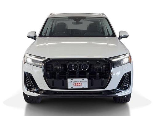 2025 Audi Q7 45 Premium