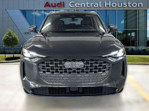 2025 Audi Q5 Premium TFSI quattro S tronic