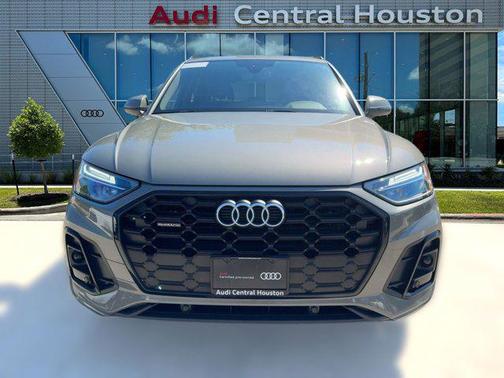 2025 Audi Q5 45 S line Premium