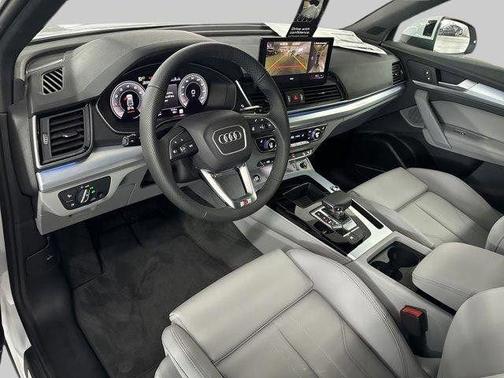2025 Audi Q5 45 S line Premium Plus