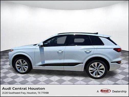 2025 Audi Q6 e-tron Premium
