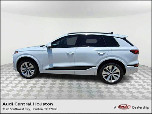 2025 Audi Q6 e-tron Premium