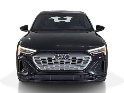 2024 Audi Q8 e-tron Premium Plus