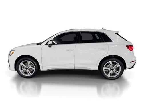 2023 Audi Q3 Premium 45 TFSI S line quattro Tiptronic