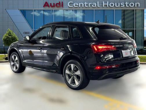 2025 Audi Q5 40 Premium