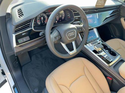 2026 Audi Q7 45 Premium