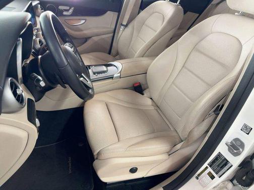 2021 Mercedes-Benz GLC 300 Base