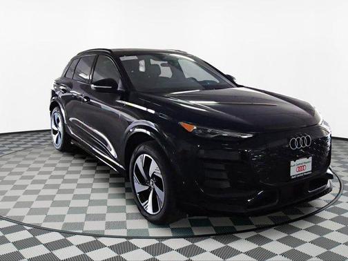 2025 Audi Q6 e-tron Premium quattro
