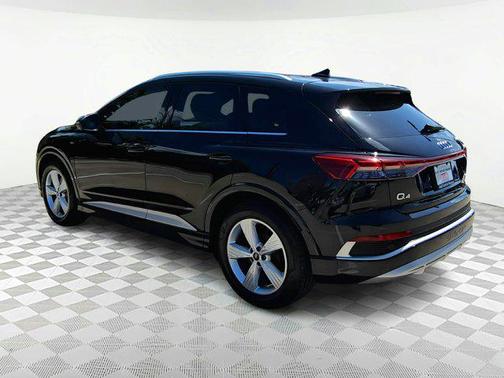 2024 Audi Q4 e-tron Premium 55 quattro