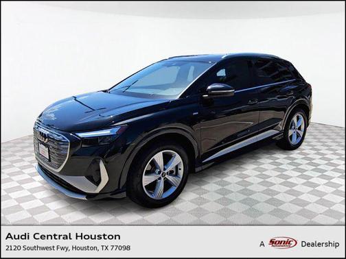 2024 Audi Q4 e-tron Premium 55 quattro