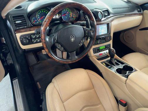 2012 Maserati GranTurismo S Auto