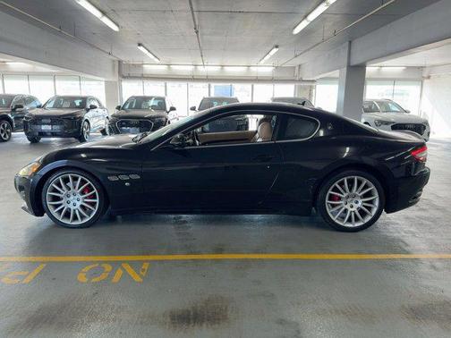 2012 Maserati GranTurismo S Auto