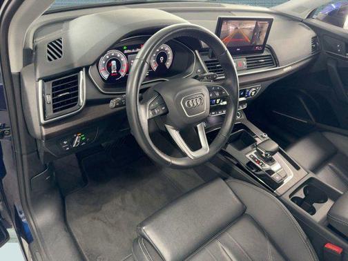 2024 Audi Q5 45 S line Premium Plus