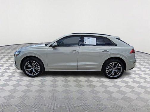 2023 Audi Q8 55 Premium