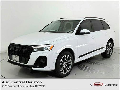 2025 Audi Q7 45 Premium Plus