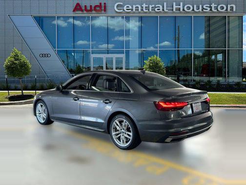 2022 Audi A4 45 S line Premium Plus