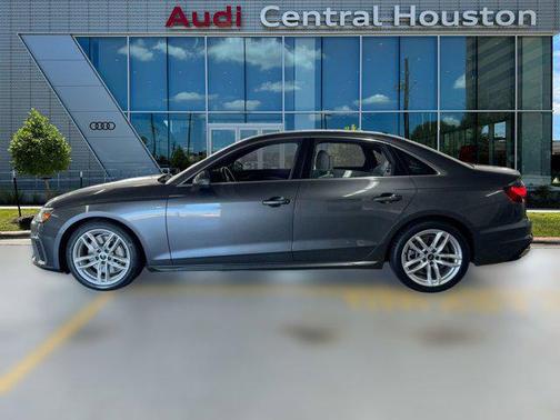 2022 Audi A4 45 S line Premium Plus