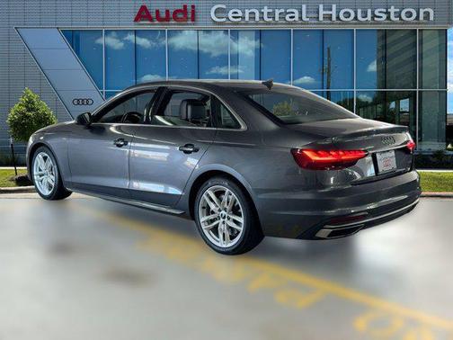 2022 Audi A4 45 S line Premium Plus