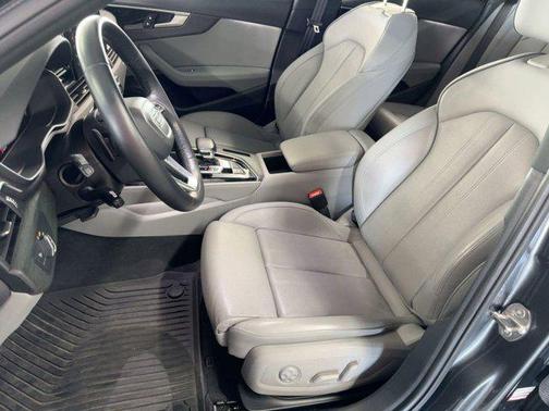 2022 Audi A4 45 S line Premium Plus