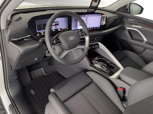 2026 Audi Q5 Premium Plus TFSI quattro S tronic