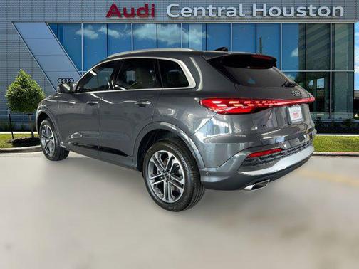 2025 Audi Q5 Premium Plus