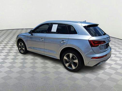 2022 Audi Q5 Premium Plus 40 TFSI quattro S tronic