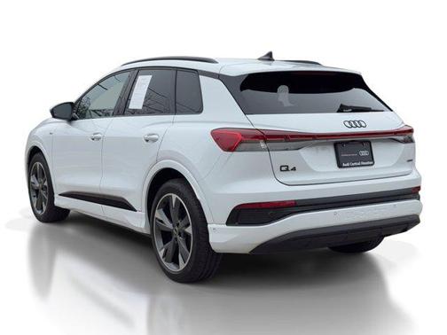 2024 Audi Q4 e-tron Premium Plus 55 quattro