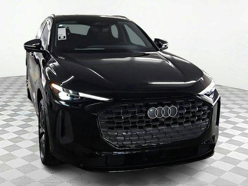 2025 Audi Q5 Premium Plus