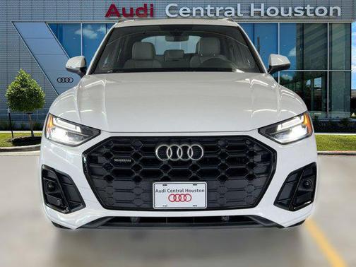 2025 Audi Q5 45 S line Premium