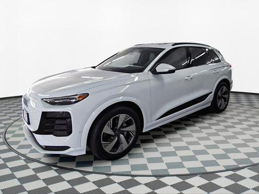 2025 Audi Q6 e-tron Prestige quattro