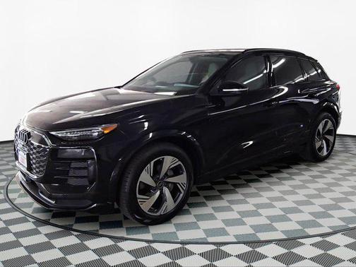 2025 Audi Q6 e-tron Prestige quattro