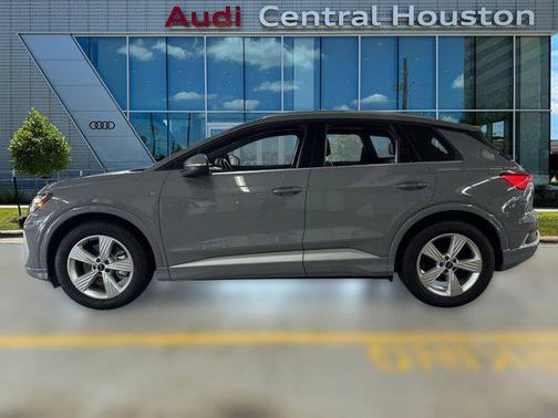 2024 Audi Q4 e-tron Premium 55 quattro
