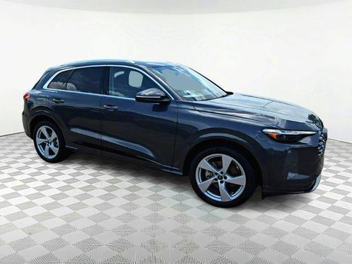2025 Audi Q5 Prestige