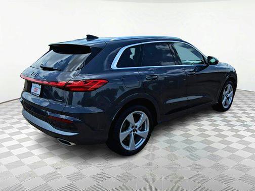 2025 Audi Q5 Prestige
