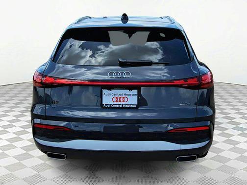 2025 Audi Q5 Prestige