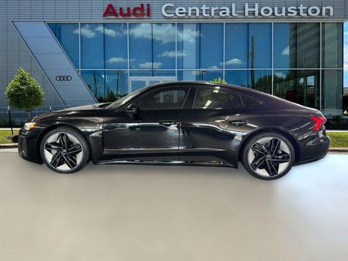 2023 Audi RS e-tron GT quattro