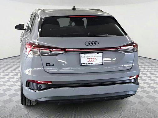 2025 Audi Q4 e-tron Prestige 55 quattro