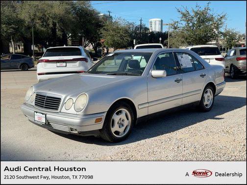 1997 Mercedes-Benz E-Class 4dr Sdn 4.2L