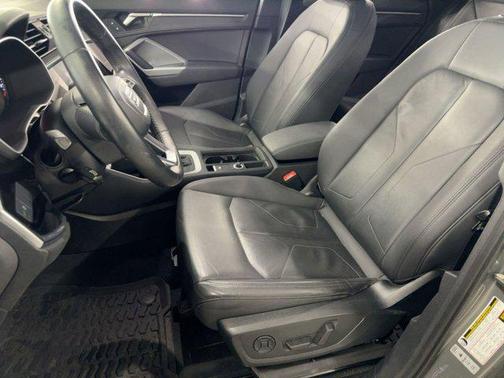 2020 Audi Q3 45 S line Premium