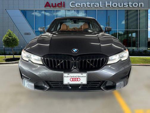 2019 BMW 330 xDrive