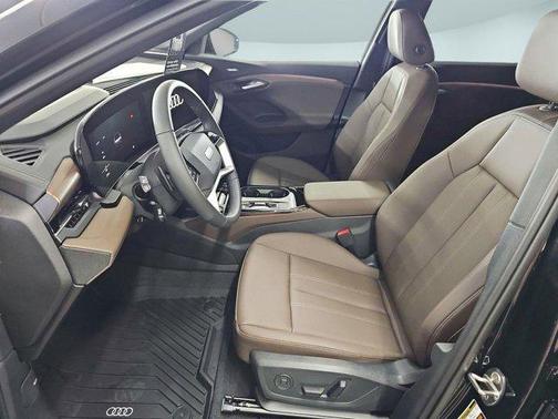 2025 Audi Q6 e-tron Prestige quattro