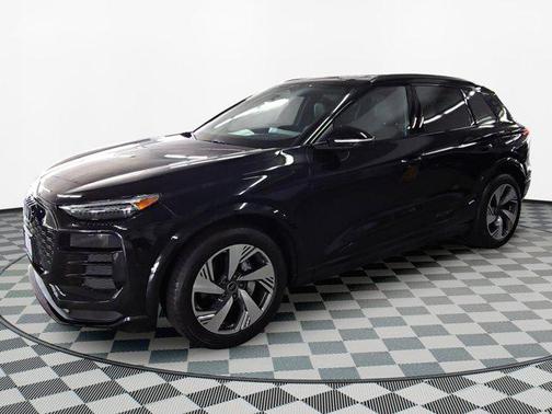 2025 Audi Q6 e-tron Prestige quattro