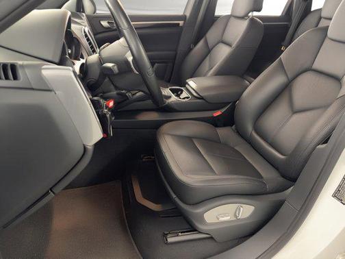 Black 2012 Porsche Cayenne Cayenne